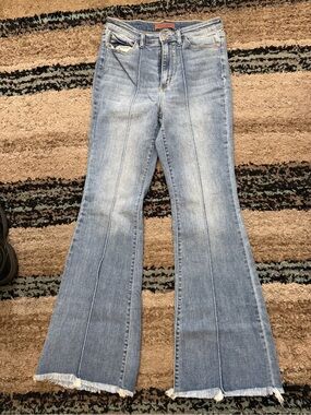 Judy Blue Light Blue High-Rise Flared Jeans with Raw Hem